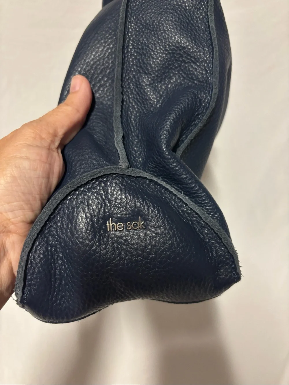 The Sak Los Feliz Navy Blue Leather Slouchy Hobo Shoulder Bag